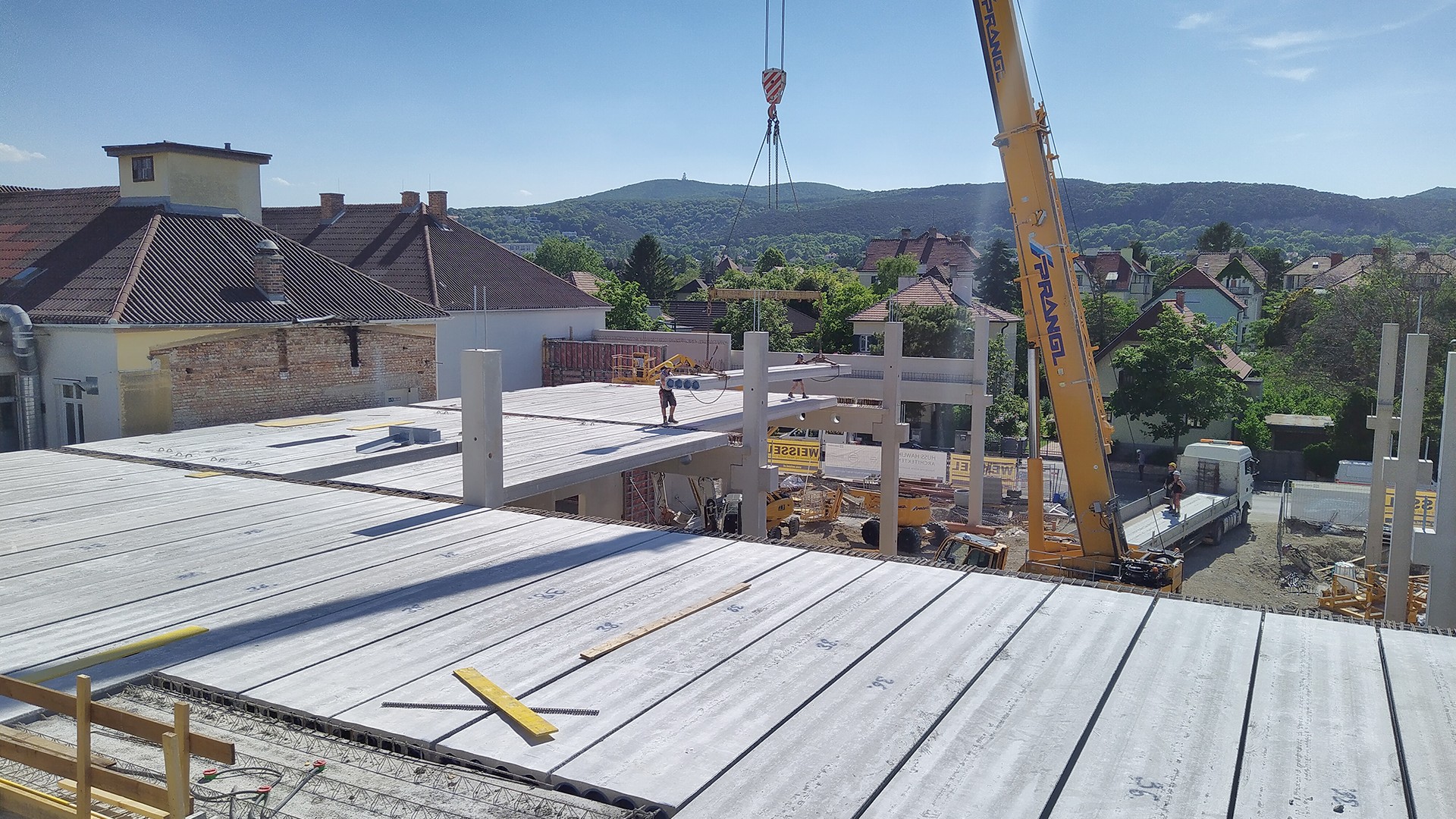 Baustelle des Erweiterungsbaus am österreichischen Knorr-Bremse Standort in Mödling