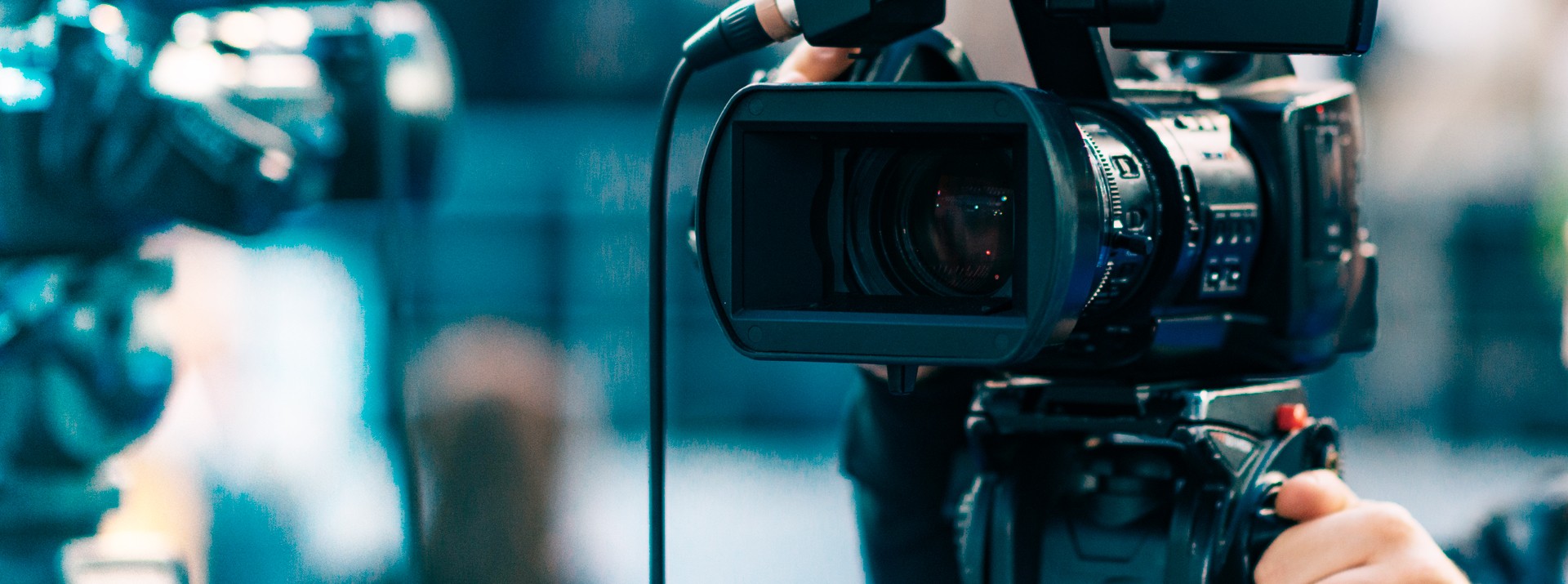 Professionelle Kameraaufnahme während einer Filmproduktion – Symbolbild für Unternehmensfilme von Knorr‑Bremse