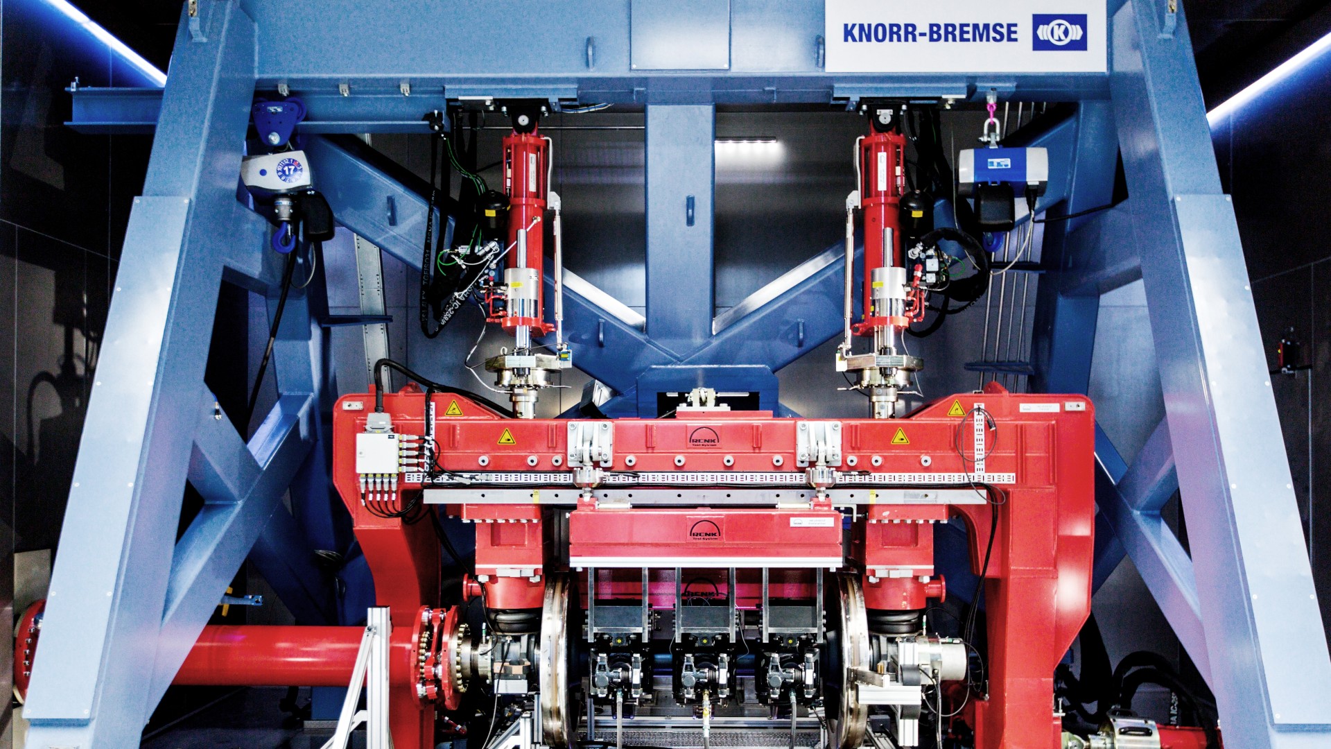 Test rig for train braking systems at the Knorr‑Bremse development center