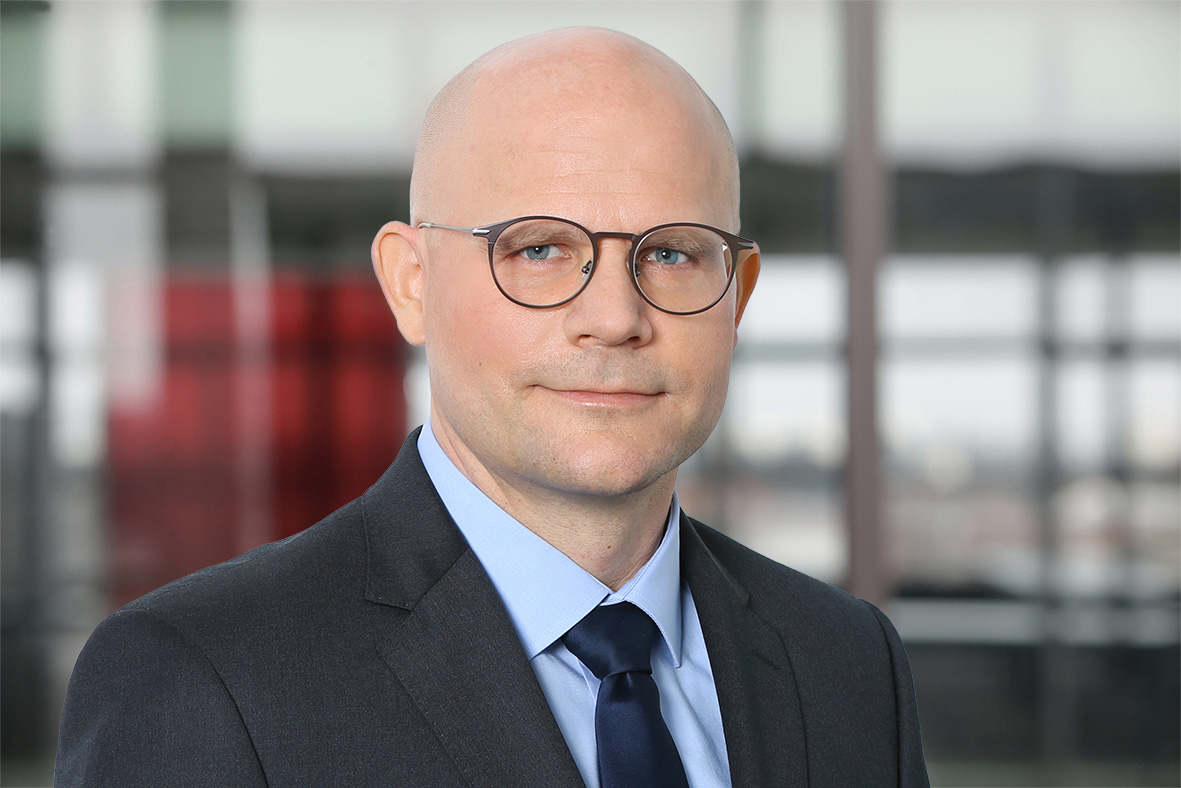 Portrait of Dr. Thomas Anton, Vice President Brake Control and in charge of the Digital Freight Train program